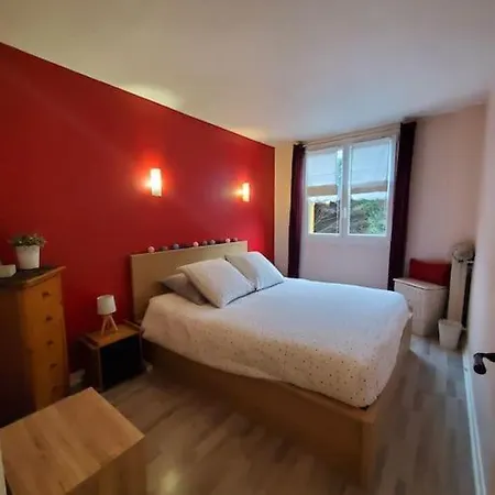 4 Places Proche Paris Apartment *