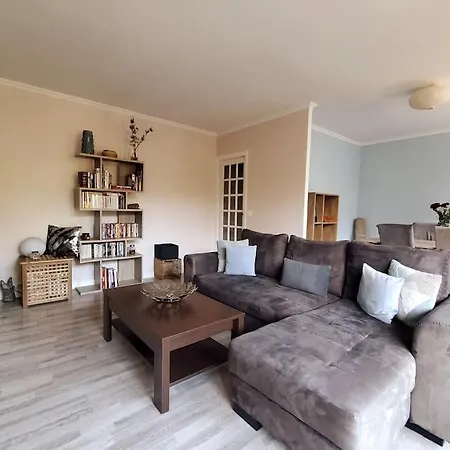 Apartment 4 Places Proche Paris